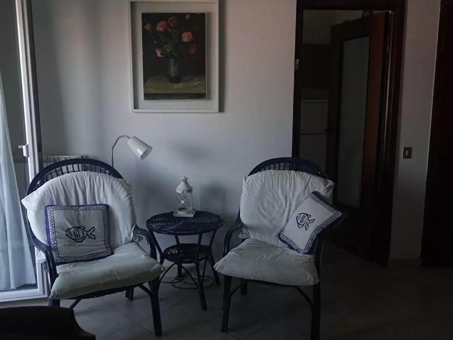 Immagine 10 di Mansarda in vendita  a Carrara