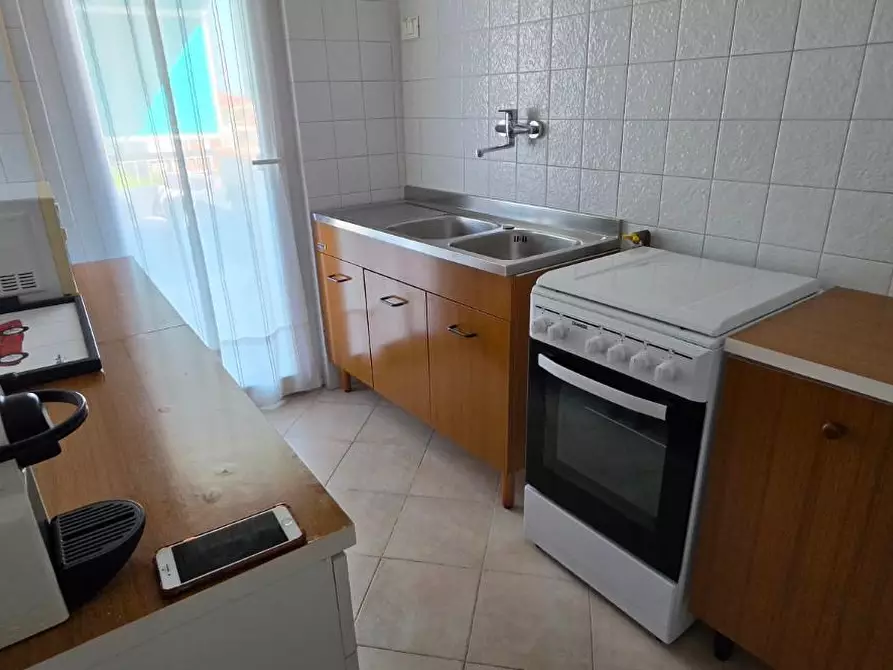 Immagine 13 di Mansarda in vendita  a Carrara