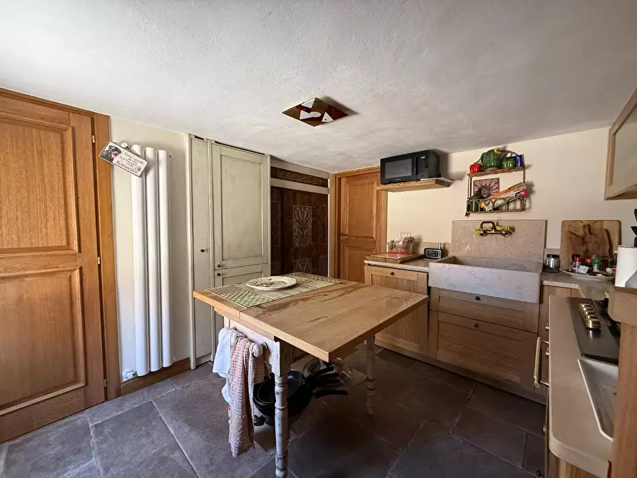 Immagine 28 di Casa indipendente in vendita  a Vicopisano
