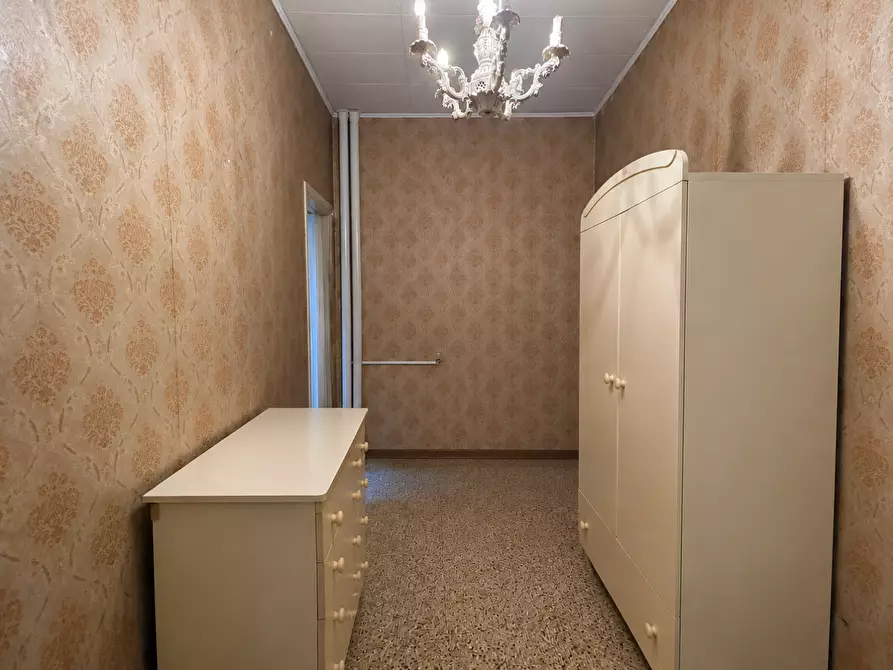 Immagine 8 di Casa colonica in vendita  a Capannori