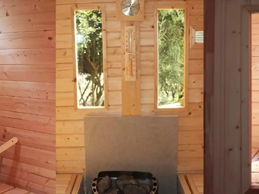 Immagine 32 di Albergo/B&B/Residence in vendita  a Massa