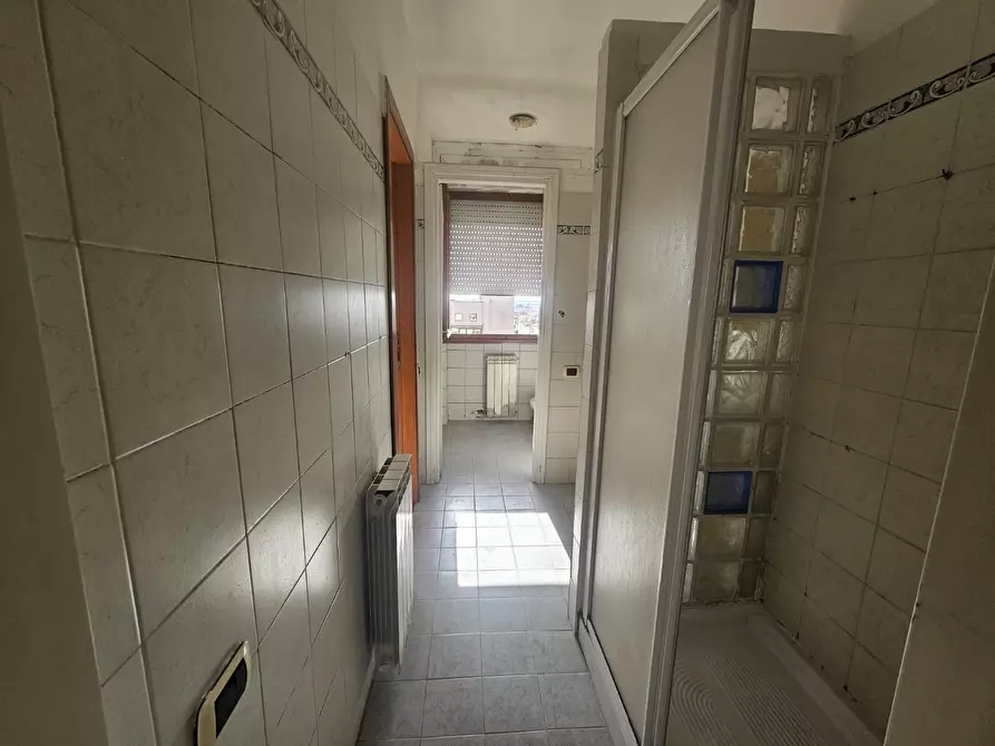 Immagine 11 di Appartamento in vendita  a Pontedera