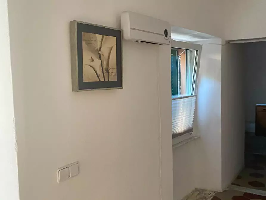 Immagine 10 di Terratetto in vendita  a Massa