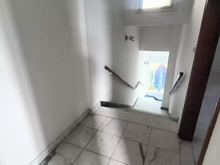 Immagine 19 di Casa semindipendente in vendita  a Carrara