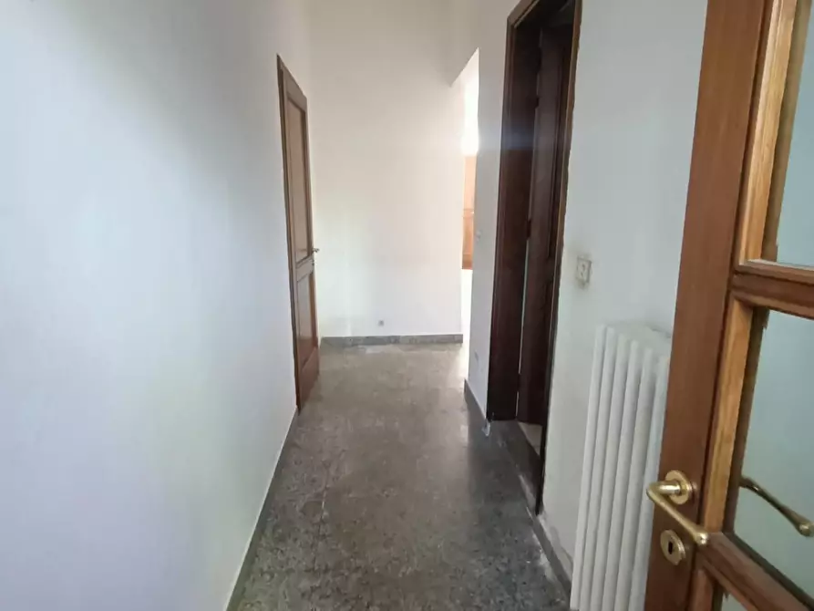Immagine 20 di Casa semindipendente in vendita  a Carrara