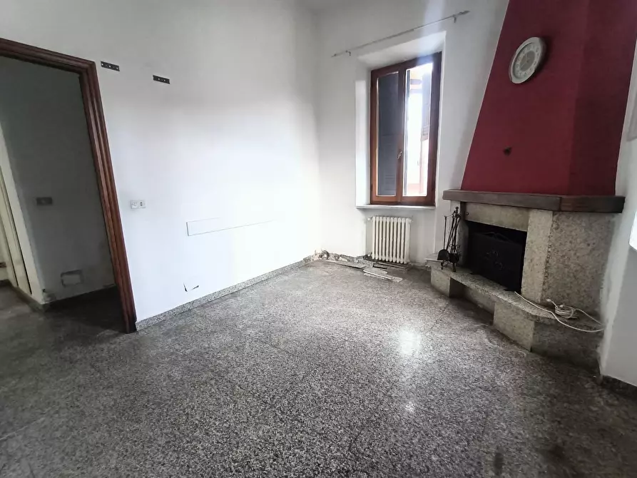 Immagine 15 di Casa semindipendente in vendita  a Carrara