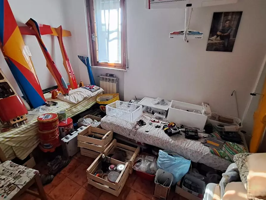 Immagine 10 di Appartamento in vendita  a Rosignano Marittimo