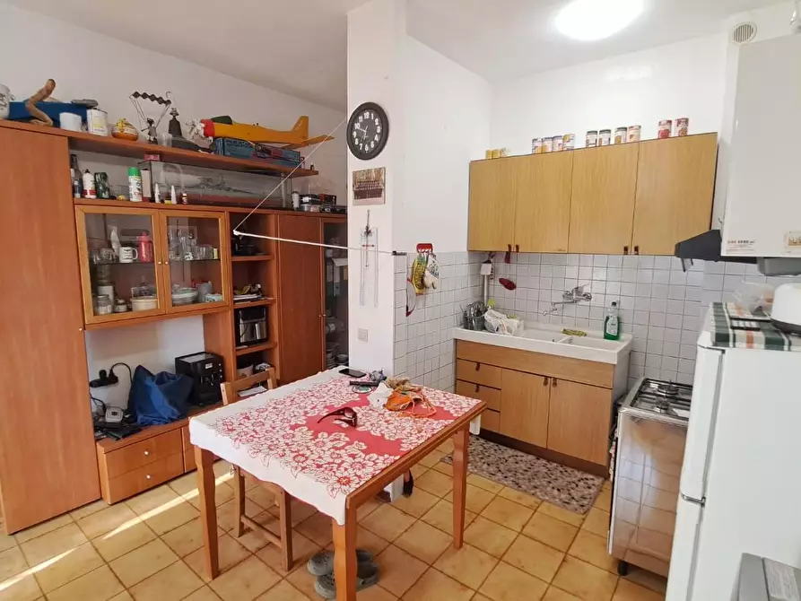 Immagine 6 di Appartamento in vendita  a Rosignano Marittimo