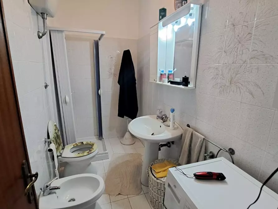 Immagine 11 di Appartamento in vendita  a Rosignano Marittimo