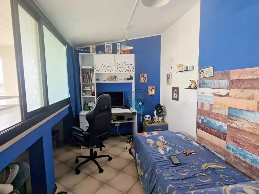 Immagine 22 di Mansarda in vendita  a Viareggio