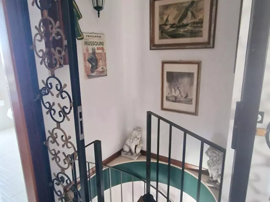 Immagine 18 di Mansarda in vendita  a Viareggio