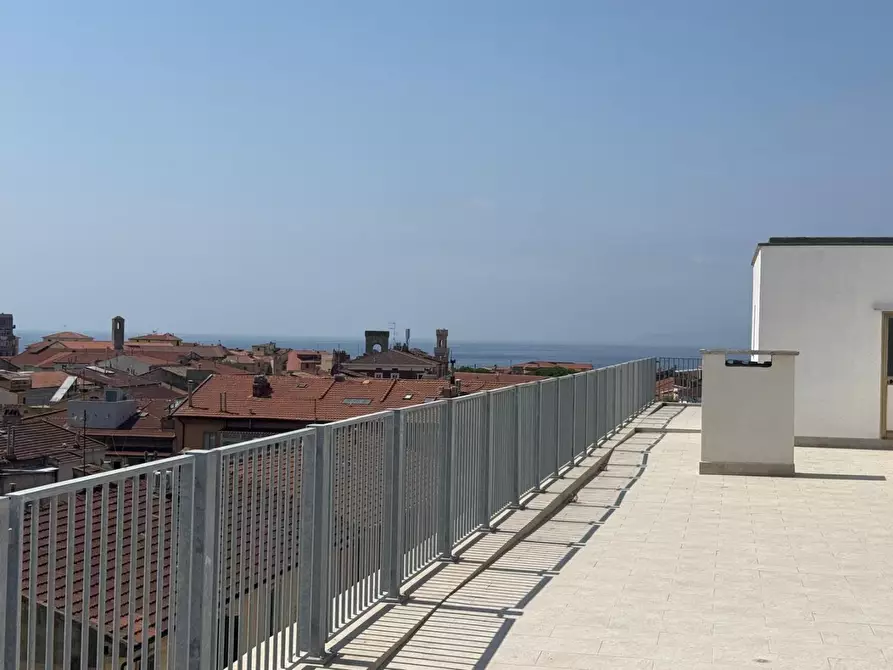 Immagine 29 di Appartamento in vendita  a Piombino