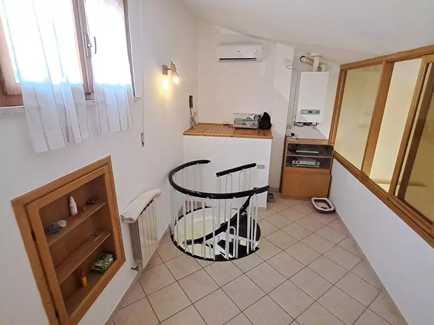 Immagine 16 di Appartamento in vendita  a Rosignano Marittimo