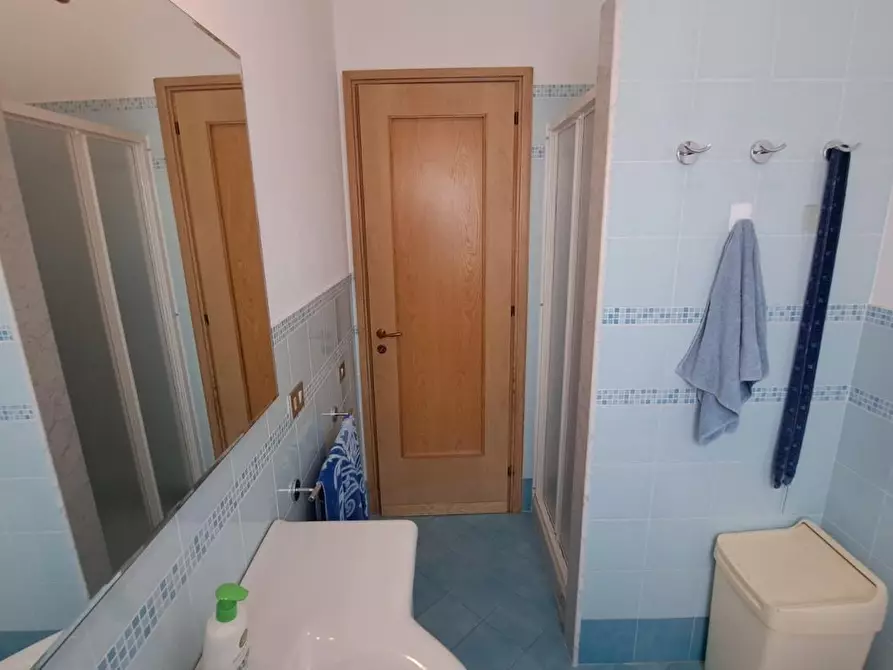 Immagine 15 di Appartamento in vendita  a Rosignano Marittimo