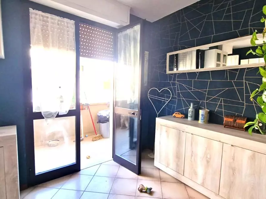 Immagine 9 di Appartamento in vendita  a Viareggio