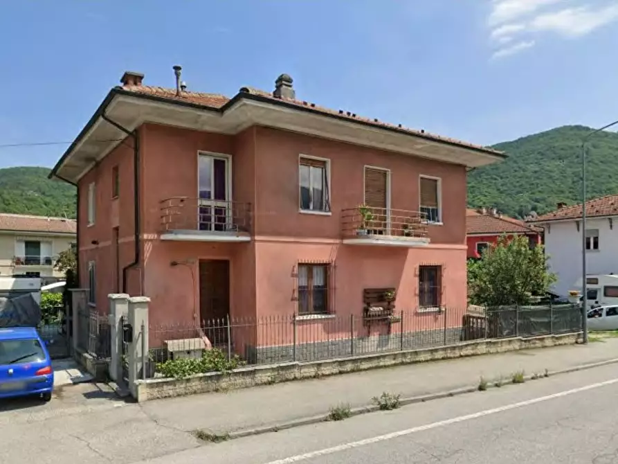 Immagine 1 di Casa bifamiliare in vendita  a Villar Perosa