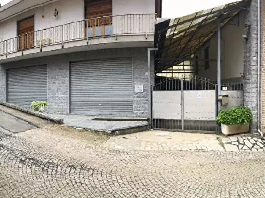 Immagine 2 di Terratetto in vendita  a Vallo Torinese
