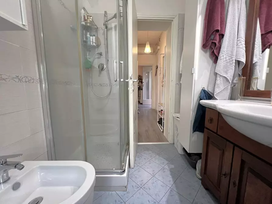 Immagine 22 di Casa indipendente in vendita  a Santa Maria A Monte