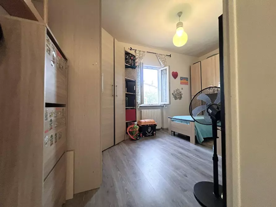 Immagine 12 di Casa indipendente in vendita  a Santa Maria A Monte