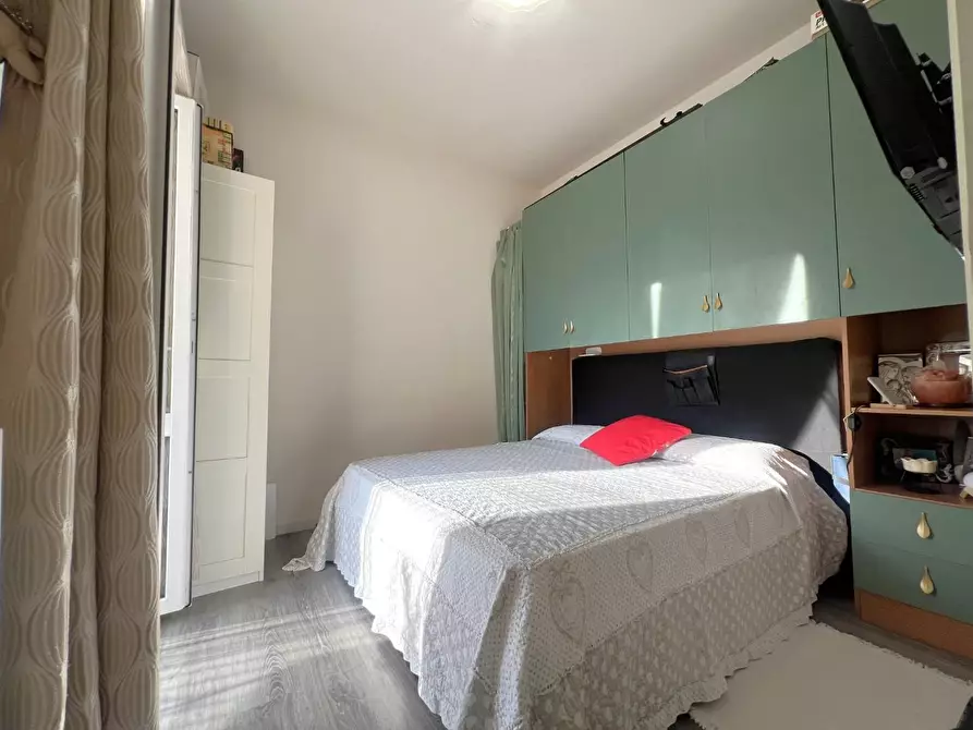 Immagine 17 di Casa indipendente in vendita  a Santa Maria A Monte