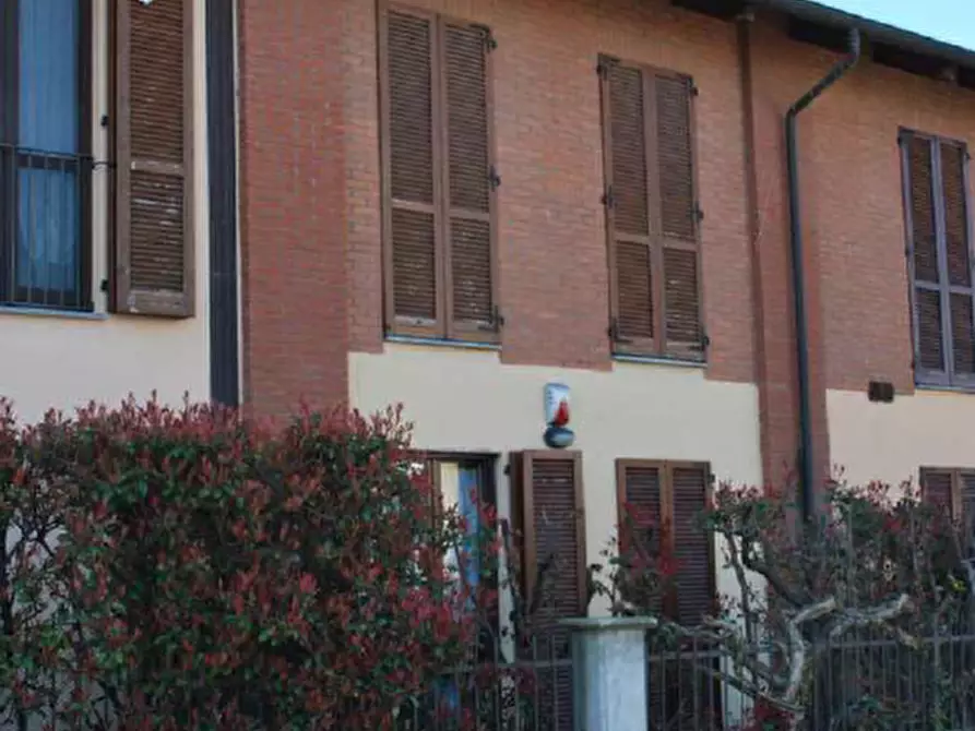 Immagine 2 di Villetta a schiera in vendita  a Torino