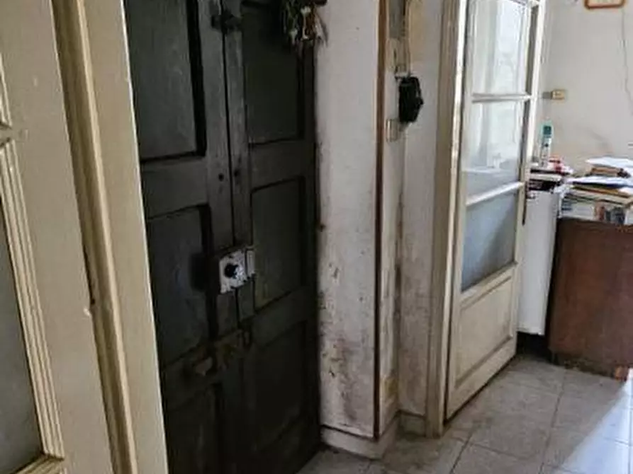 Immagine 10 di Appartamento in vendita  a Torino