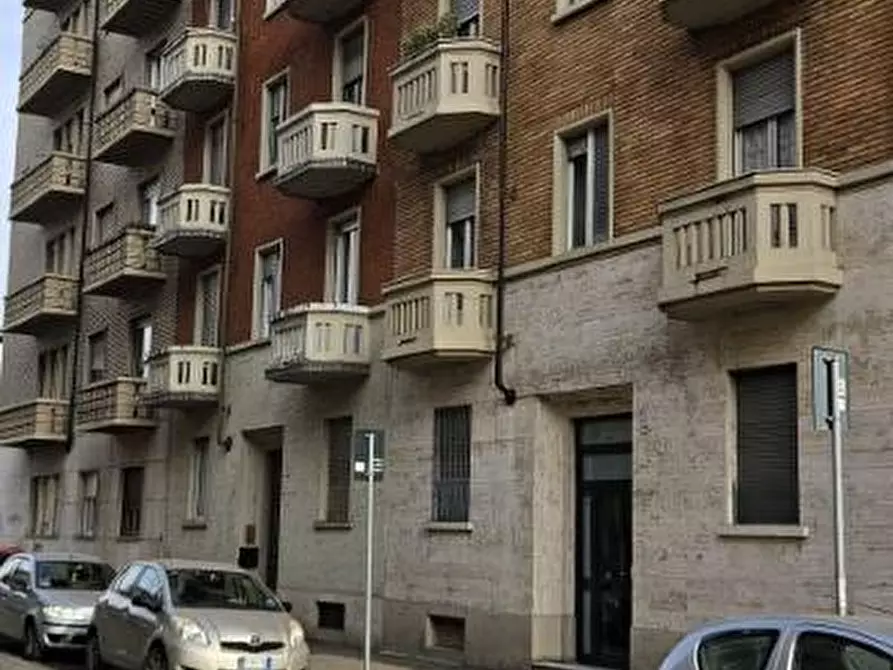 Immagine 1 di Appartamento in vendita  a Torino