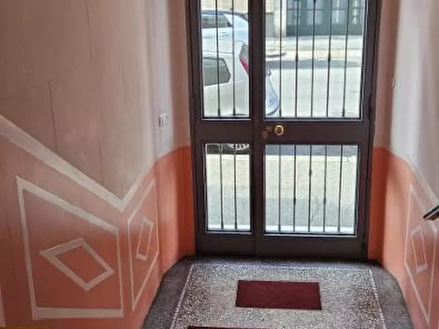 Immagine 2 di Appartamento in vendita  a Torino