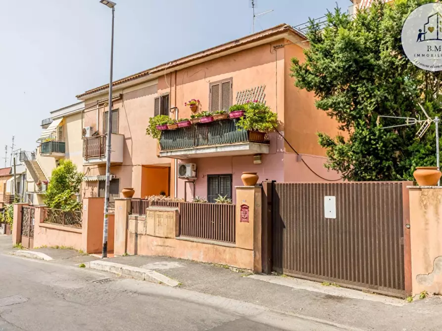 Immagine 36 di Casa bifamiliare in vendita  a Roma