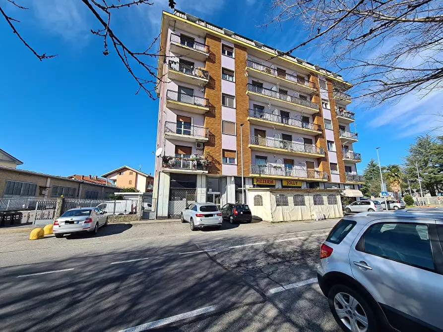Immagine 3 di Magazzino in vendita  a Pianezza
