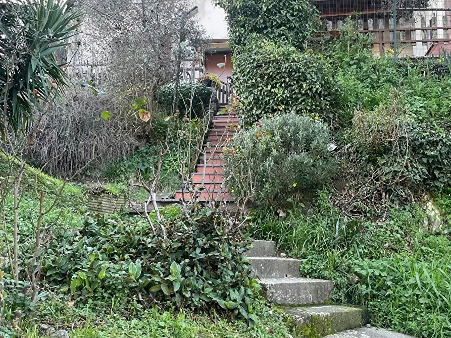 Immagine 27 di Casa semindipendente in vendita  a Ortonovo