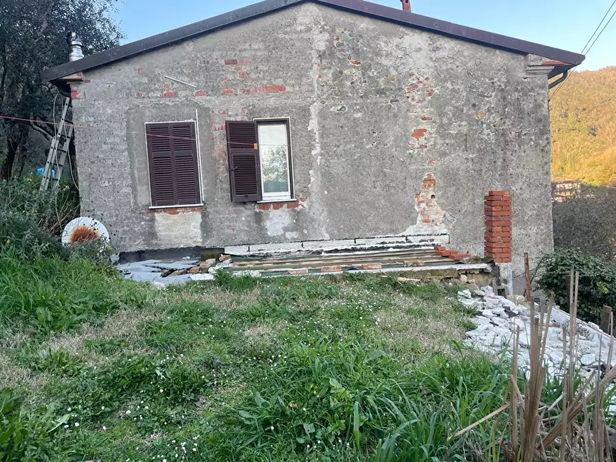 Immagine 18 di Casa semindipendente in vendita  a Ortonovo
