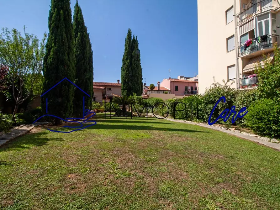 Immagine 52 di Terratetto in vendita  a Livorno