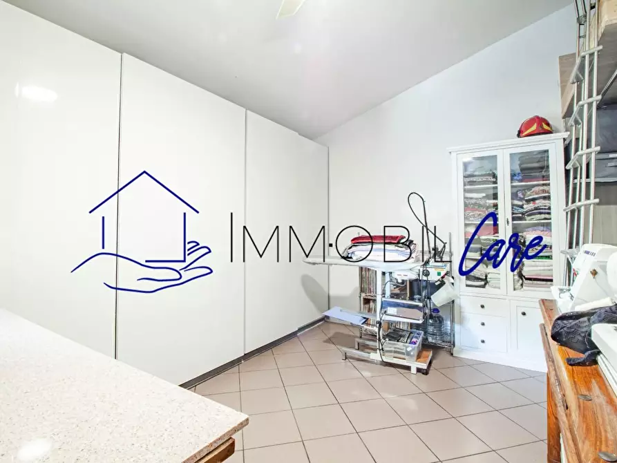Immagine 33 di Terratetto in vendita  a Livorno