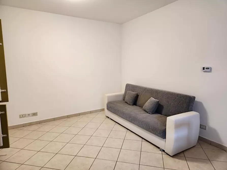 Immagine 5 di Appartamento in vendita  a Santa Maria A Monte