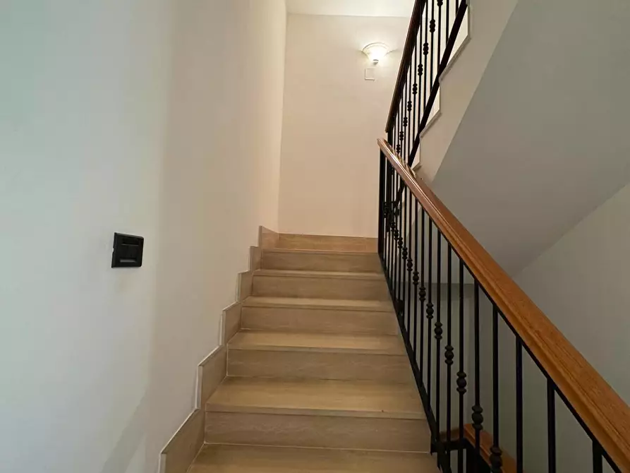 Immagine 35 di Casa bifamiliare in vendita  a Pisa