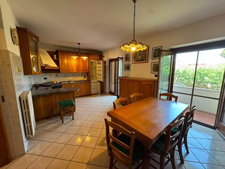 Immagine 5 di Casa bifamiliare in vendita  a Pisa