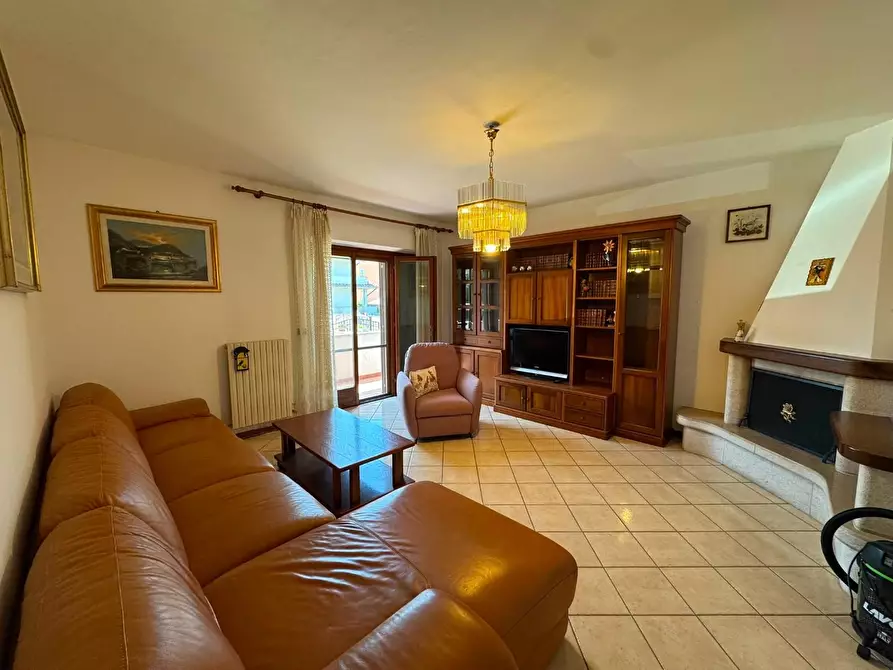 Immagine 1 di Casa bifamiliare in vendita  a Pisa