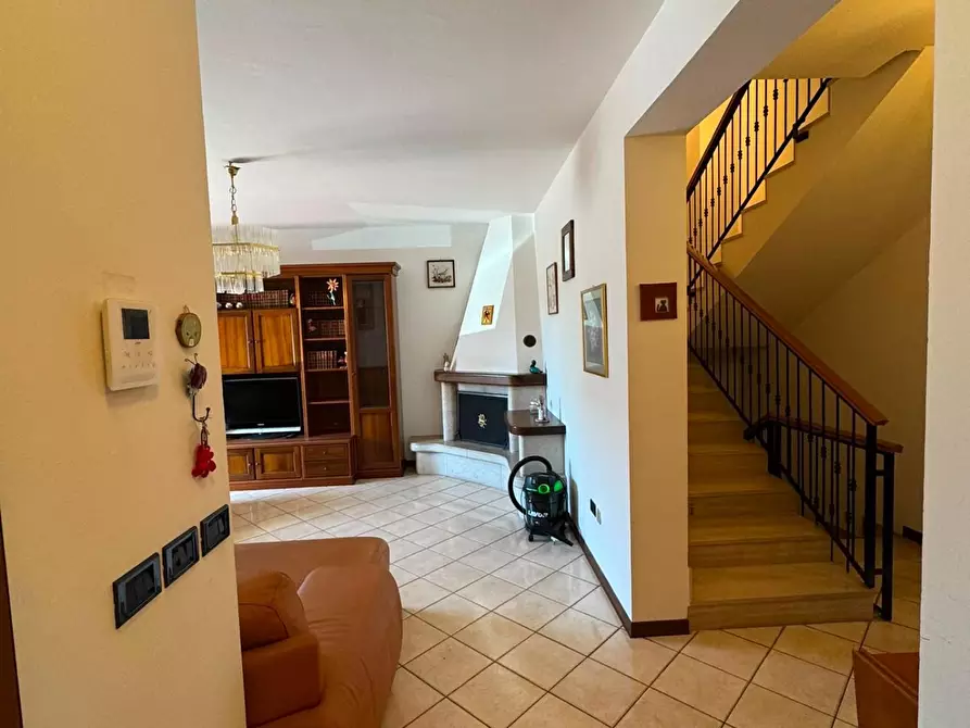 Immagine 3 di Casa bifamiliare in vendita  a Pisa