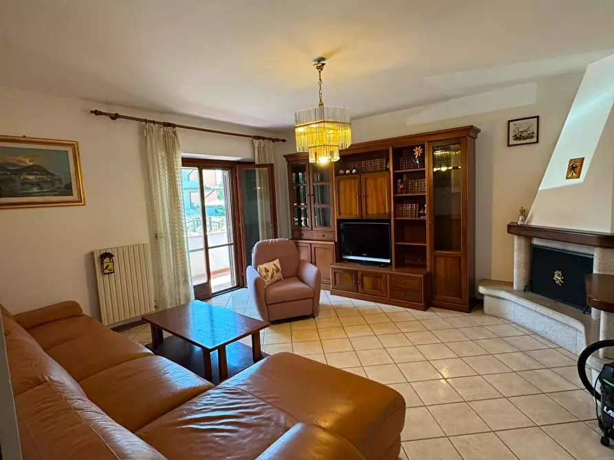 Immagine 2 di Casa bifamiliare in vendita  a Pisa