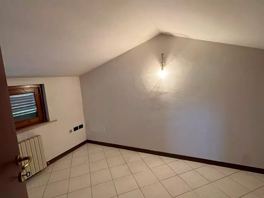 Immagine 34 di Casa bifamiliare in vendita  a Pisa