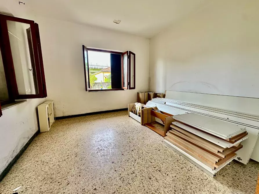 Immagine 6 di Appartamento in vendita  a Carrara