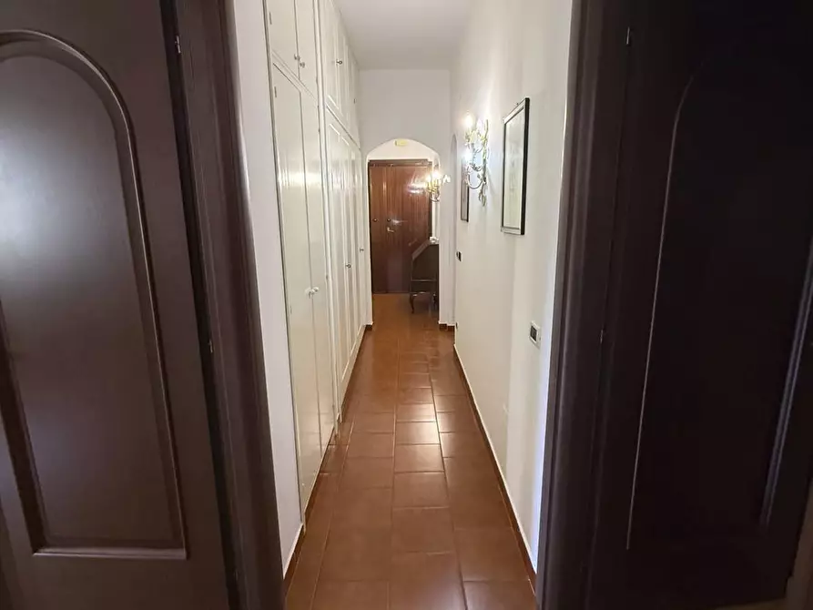 Immagine 9 di Appartamento in vendita  a Livorno
