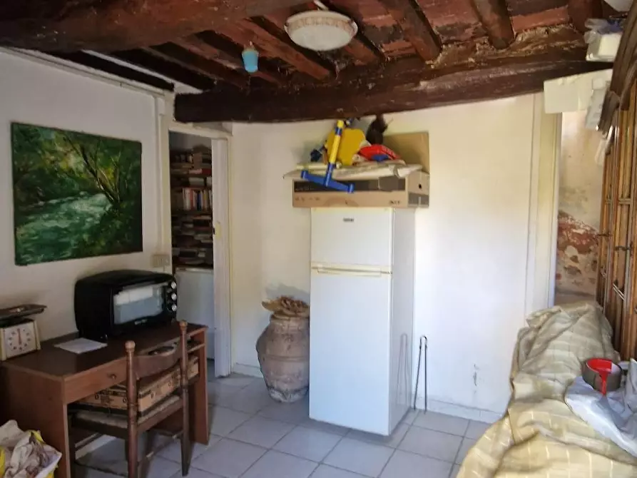 Immagine 42 di Casa semindipendente in vendita  a Ortonovo