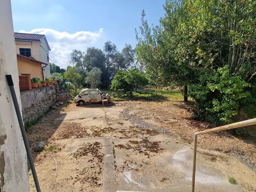 Immagine 16 di Casa semindipendente in vendita  a Ortonovo