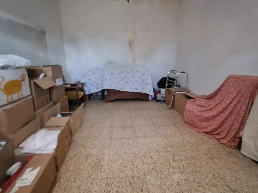 Immagine 15 di Casa semindipendente in vendita  a Ortonovo