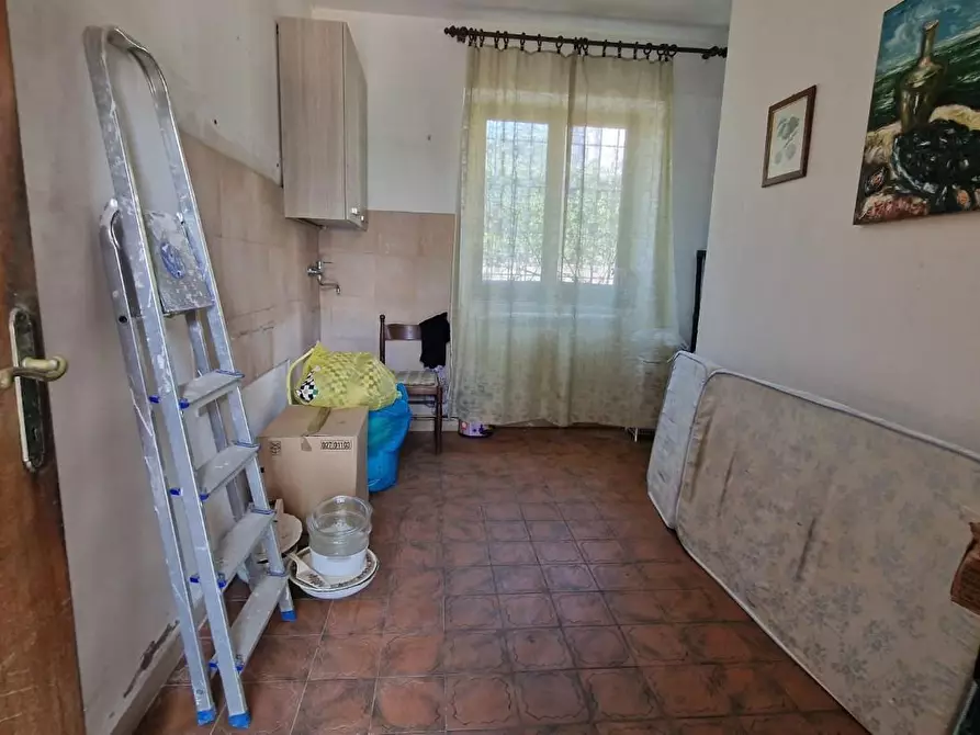 Immagine 4 di Casa semindipendente in vendita  a Ortonovo