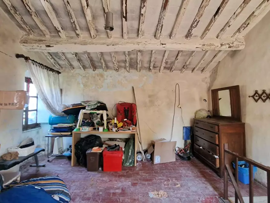 Immagine 41 di Casa semindipendente in vendita  a Ortonovo