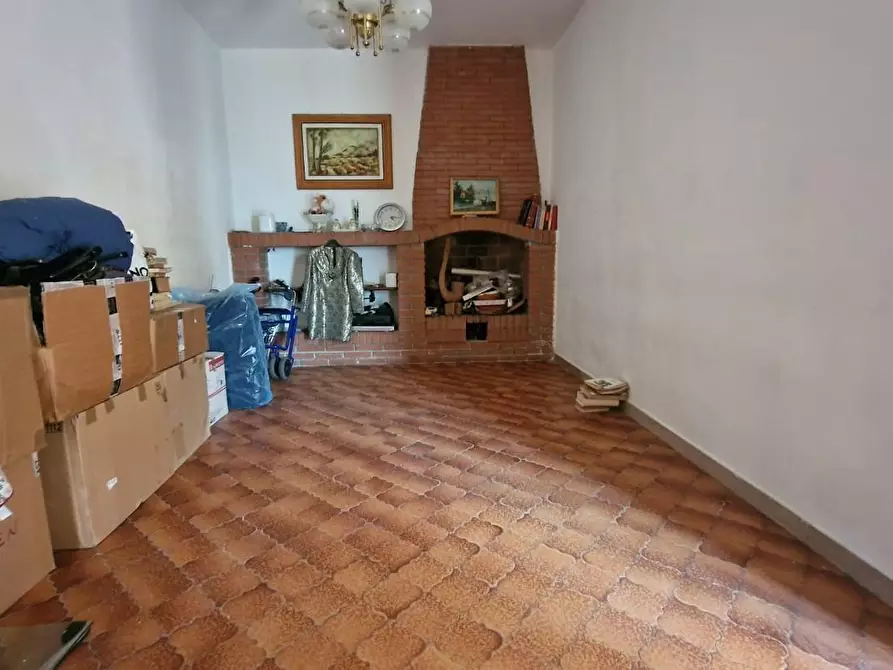 Immagine 5 di Casa semindipendente in vendita  a Ortonovo