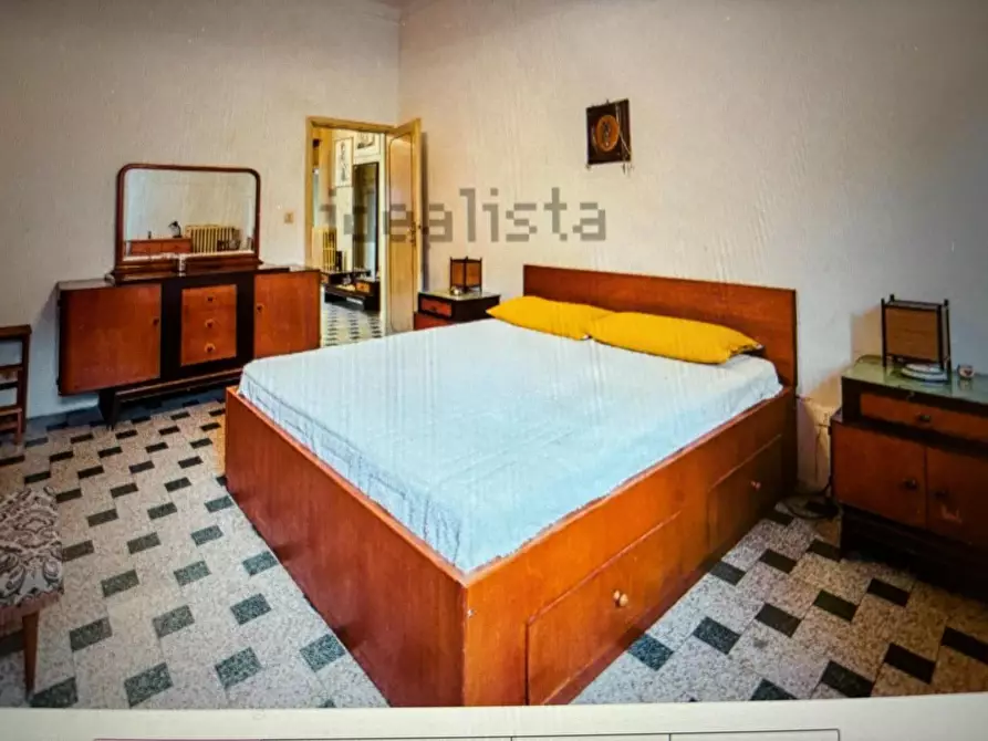 Immagine 9 di Villa in vendita  a Viareggio